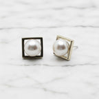 Sterling Silver Square Studs With Freshwater Pearl - Terciany 