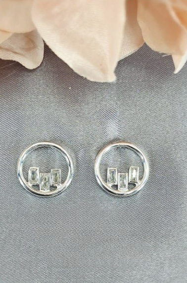 Nice and large Round studs cubic zirconia rectangular drops