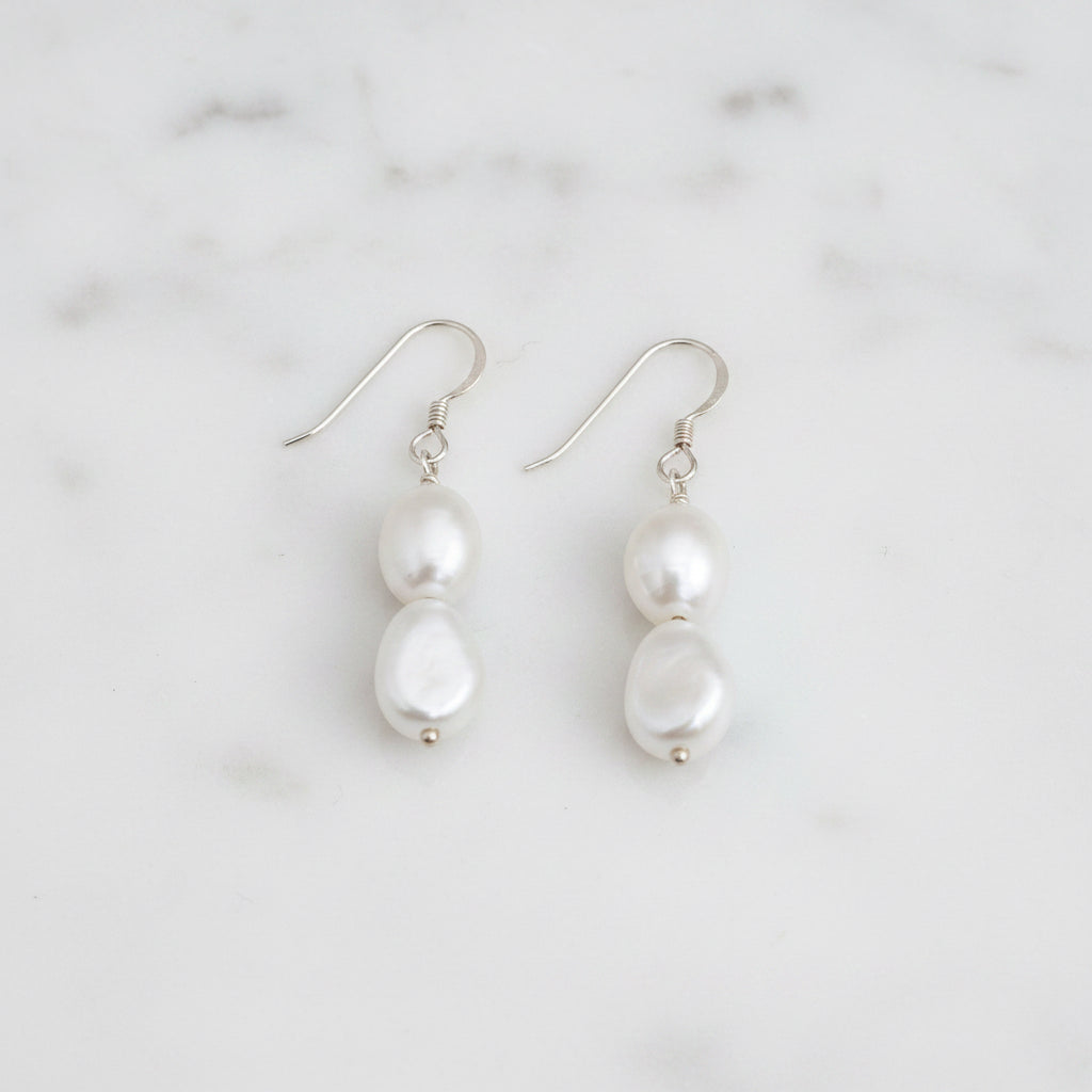 Freshwater pearl drop earrings