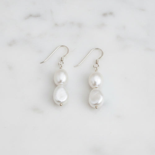 Freshwater pearl drop earrings