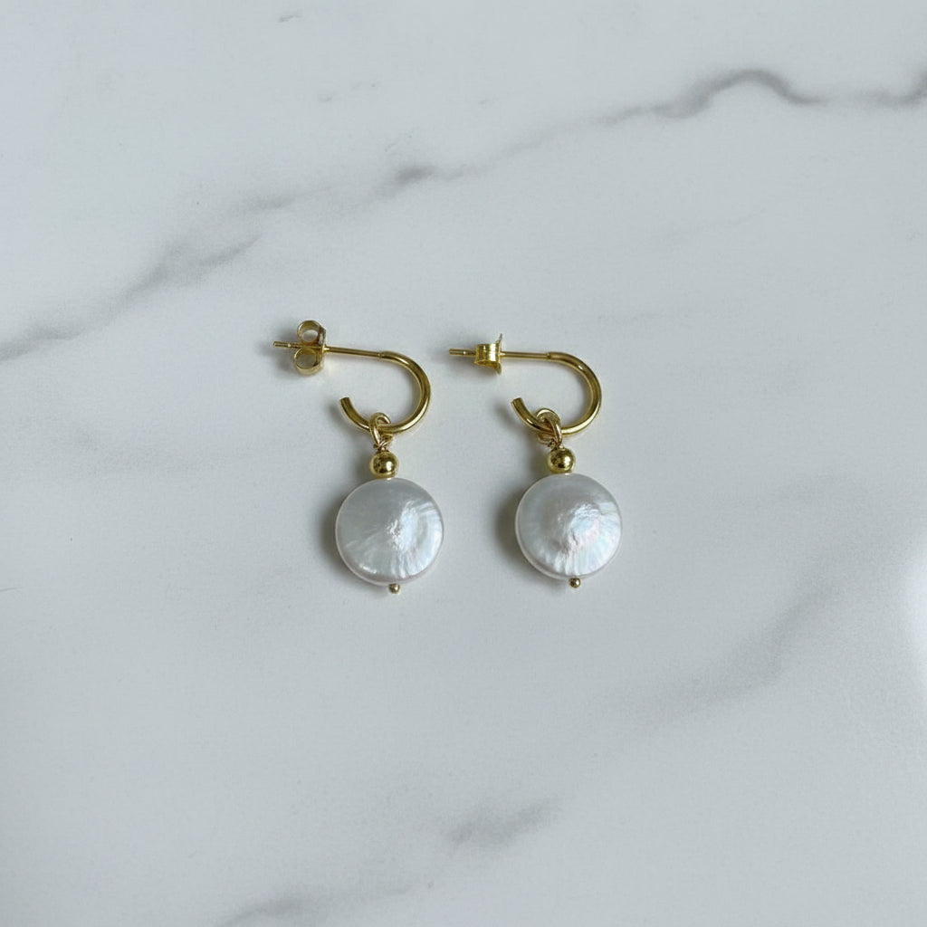 Stunning Gold Plated On Sterling Silver Pretty Woman Earrings With Beautiful Coin Pearl Attachments