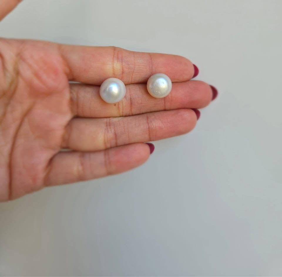 White 11-12 Mm Pearl Studs