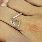 Sterling Silver Single Wave Ring