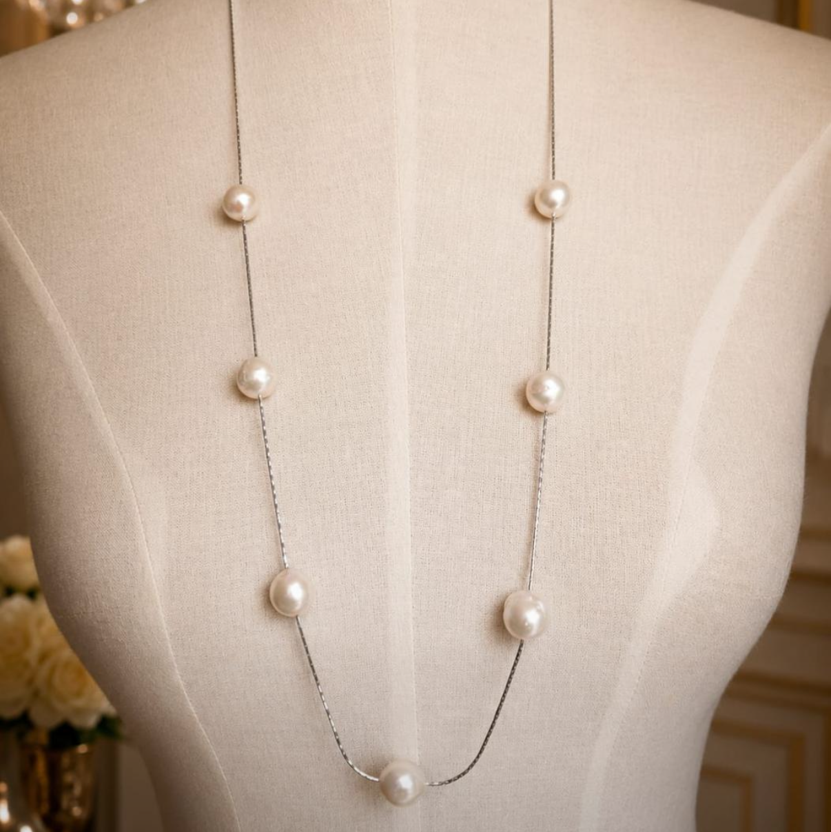 80 cm Necklace with beautiful Baroque pearls