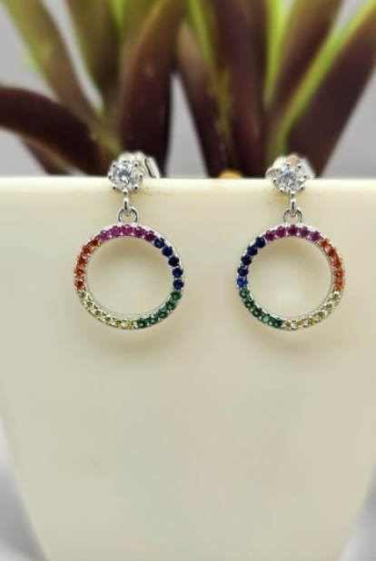 Circle studs 16x12mm with rainbow coloured cubic zirconia