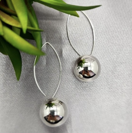 16mm ball drop earring