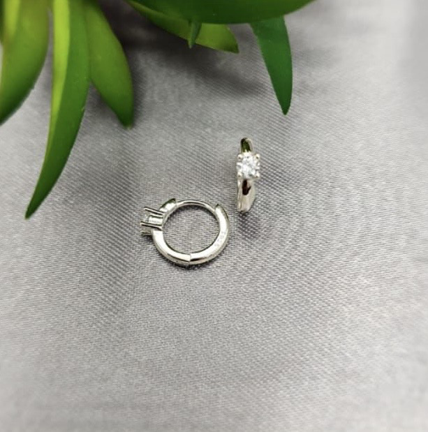 Sterling Silver Huggy With Cubic Stone