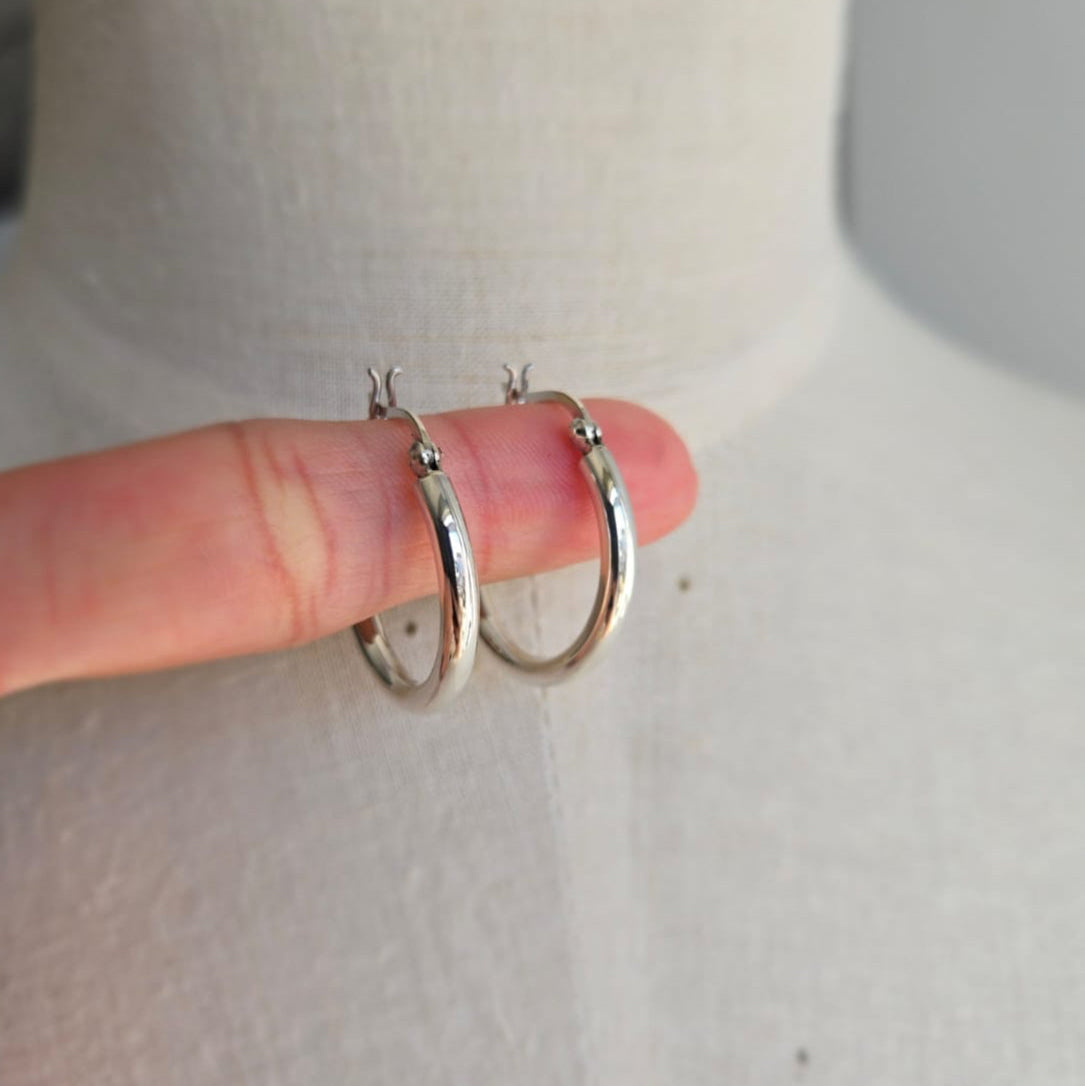 Comfortable silver hoops