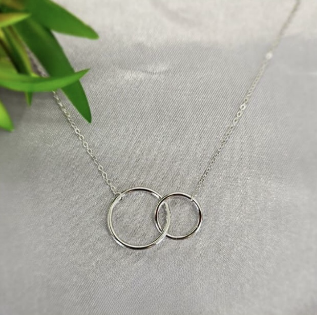 Large Interlinked Circle Necklace