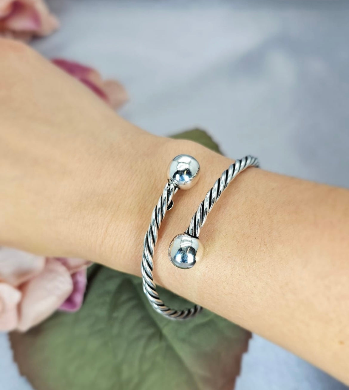 Sterling Silver Rope Ball Bangle