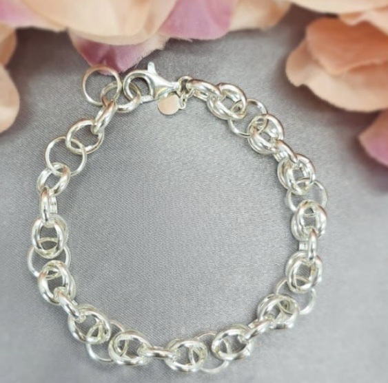 Sterling silver knot bracelet