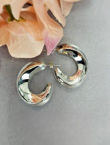 33x9 mm hoop earrings