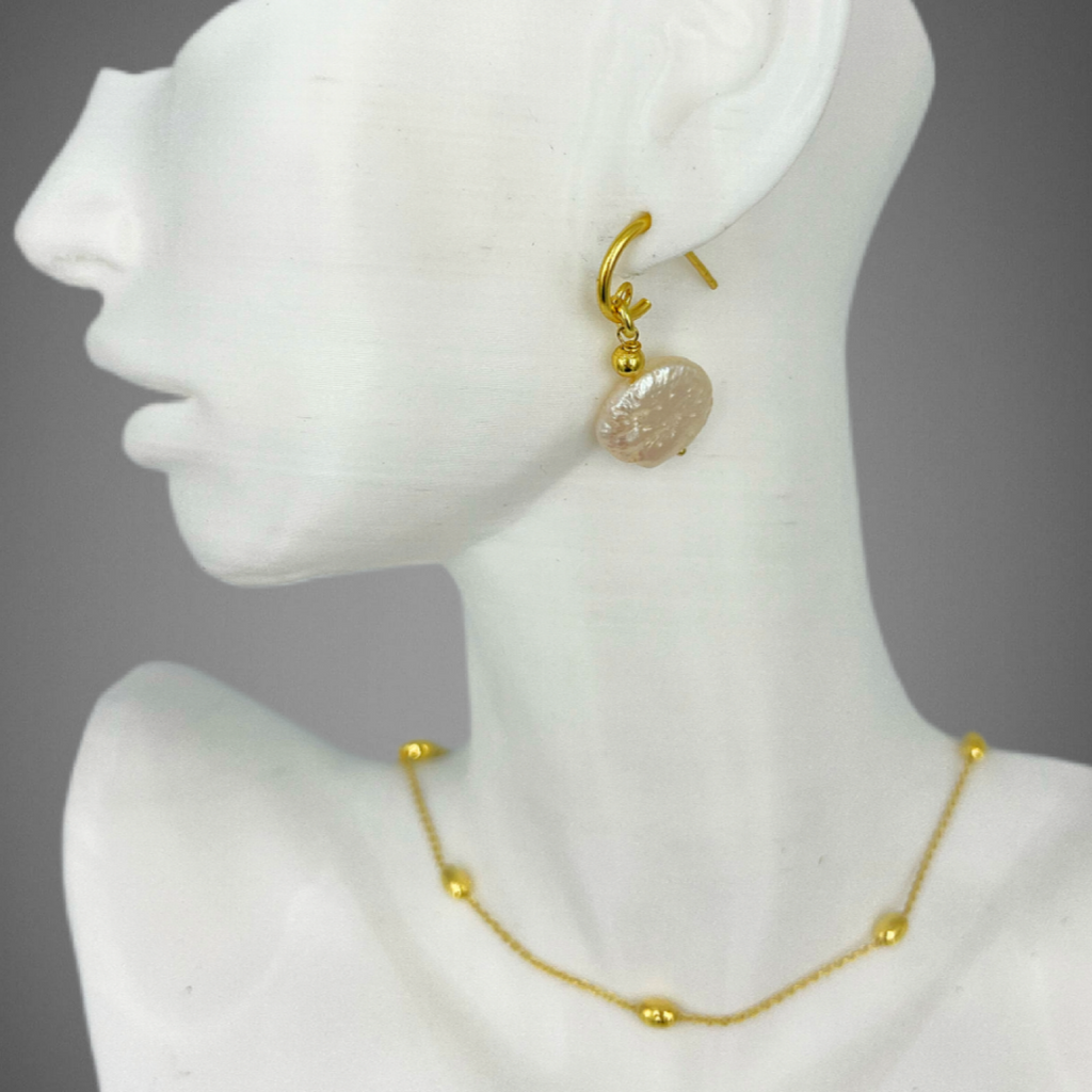 Stunning Gold Plated On Sterling Silver Pretty Woman Earrings With Beautiful Coin Pearl Attachments