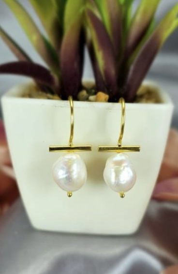 Gold plated on sterling silver earrings with stunning freshwater pearl on end