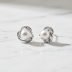 12 mm Pretty Freshwater Pearl In Crystal Flower Bed - Terciany 