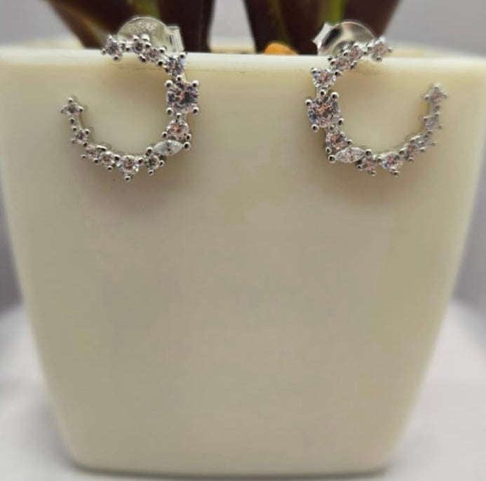 Beautiful half round pavé studs