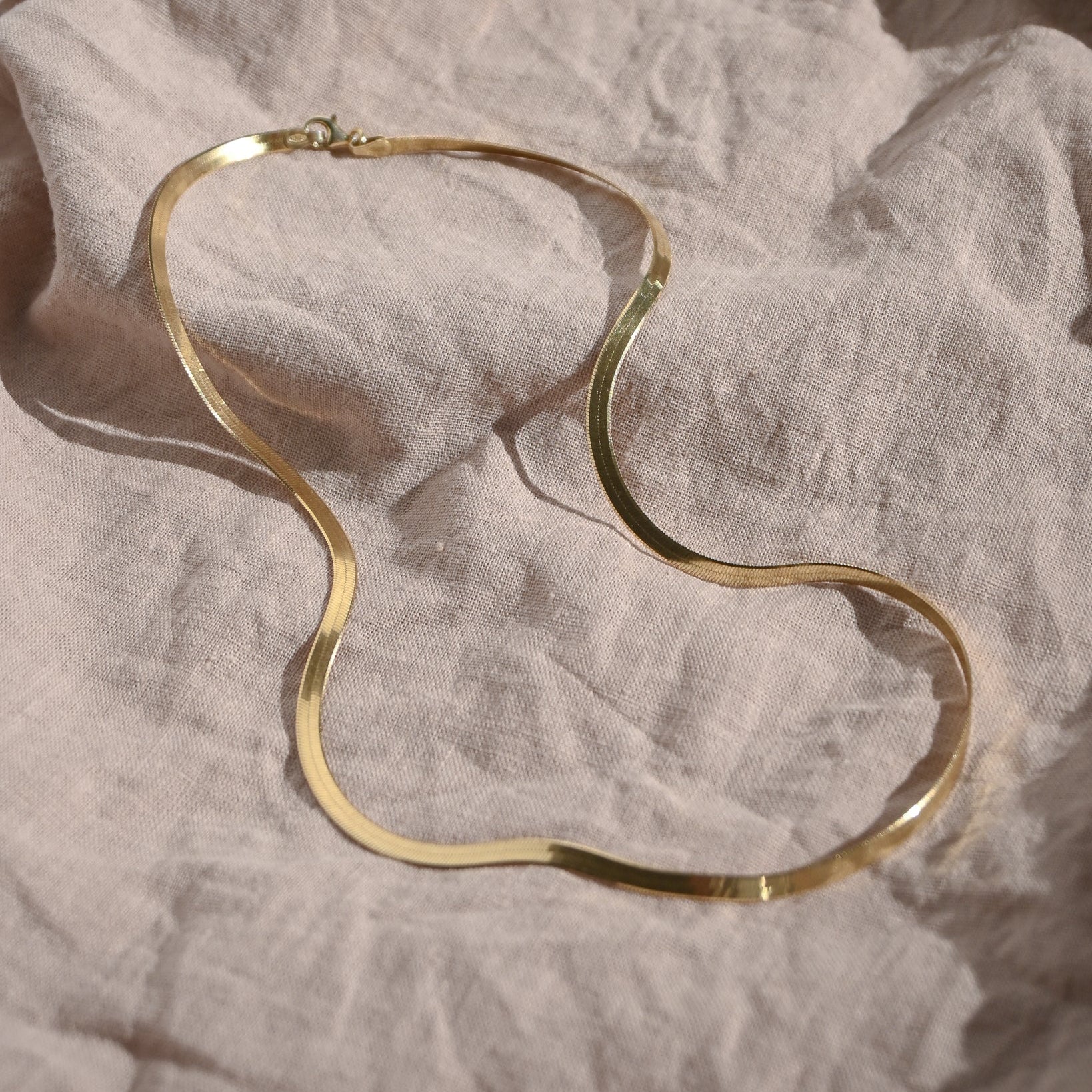 Gold Nicolá Herringbone Necklace
