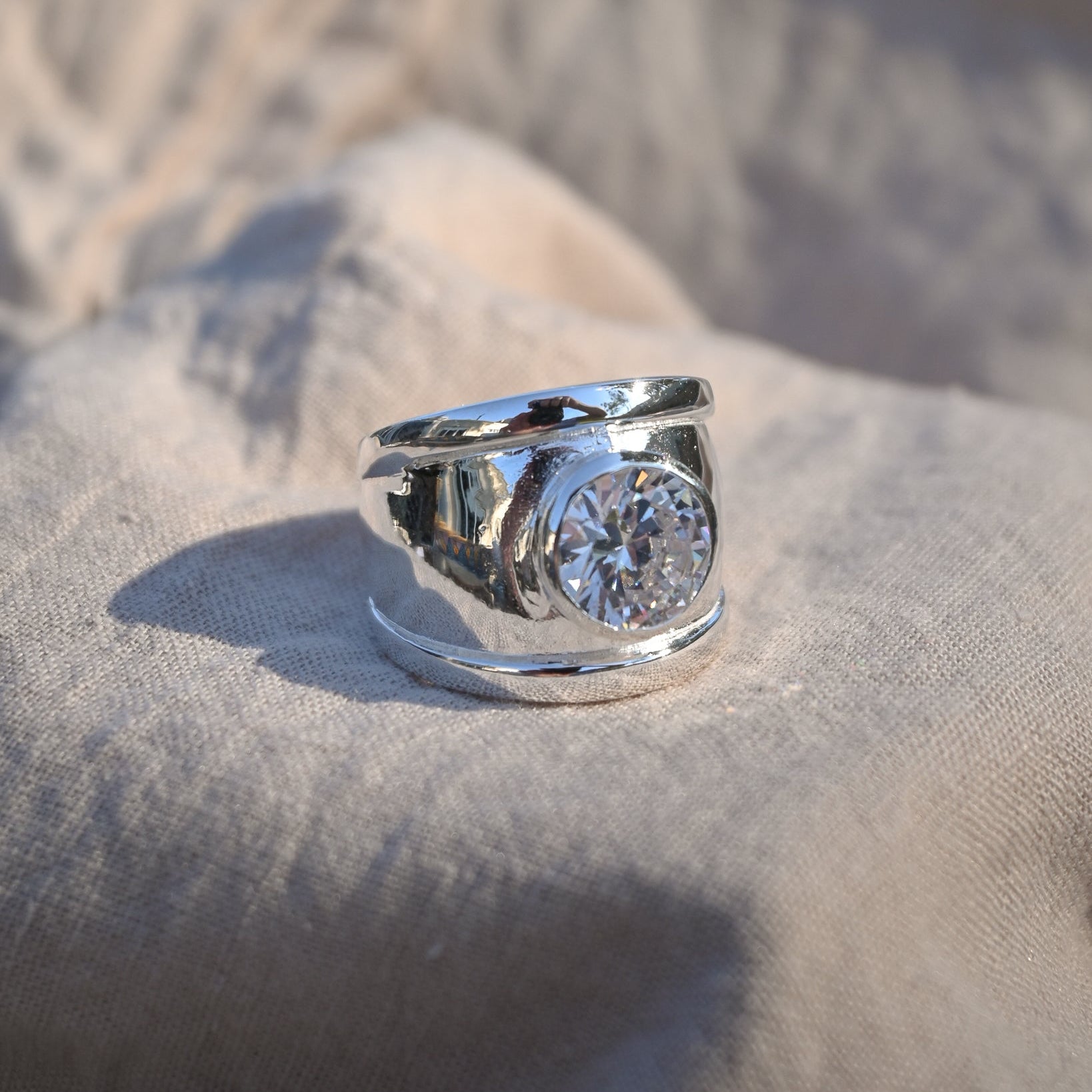 Showstopper Louise Ring With Large Clear Stone