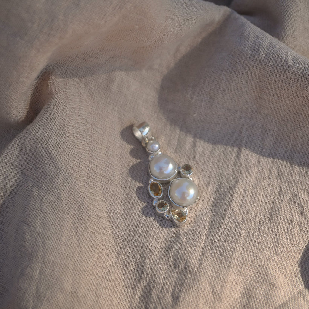 Pendant With Citrine Semi Precious Stones And Freshwater Pearls