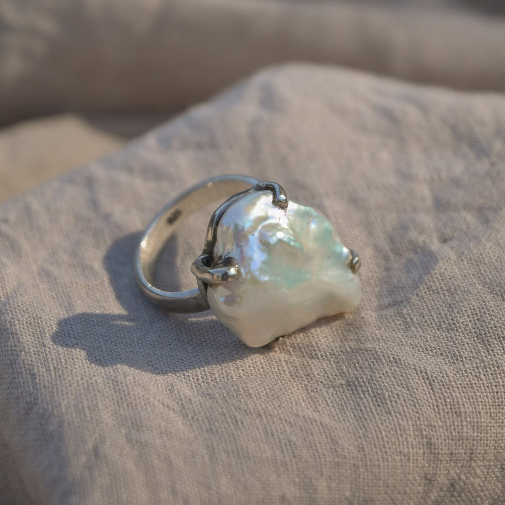 Beautiful Pearl Ring