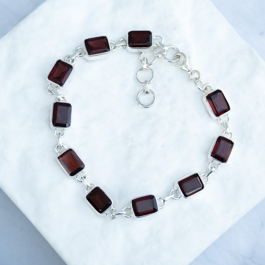 Sterling Silver Rectangular Garnet Gemstone Bracelet – 19 + 3cm