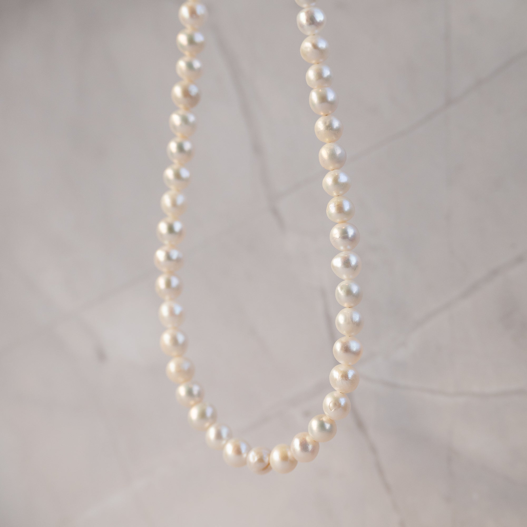 5-6 mm White Pearl necklace