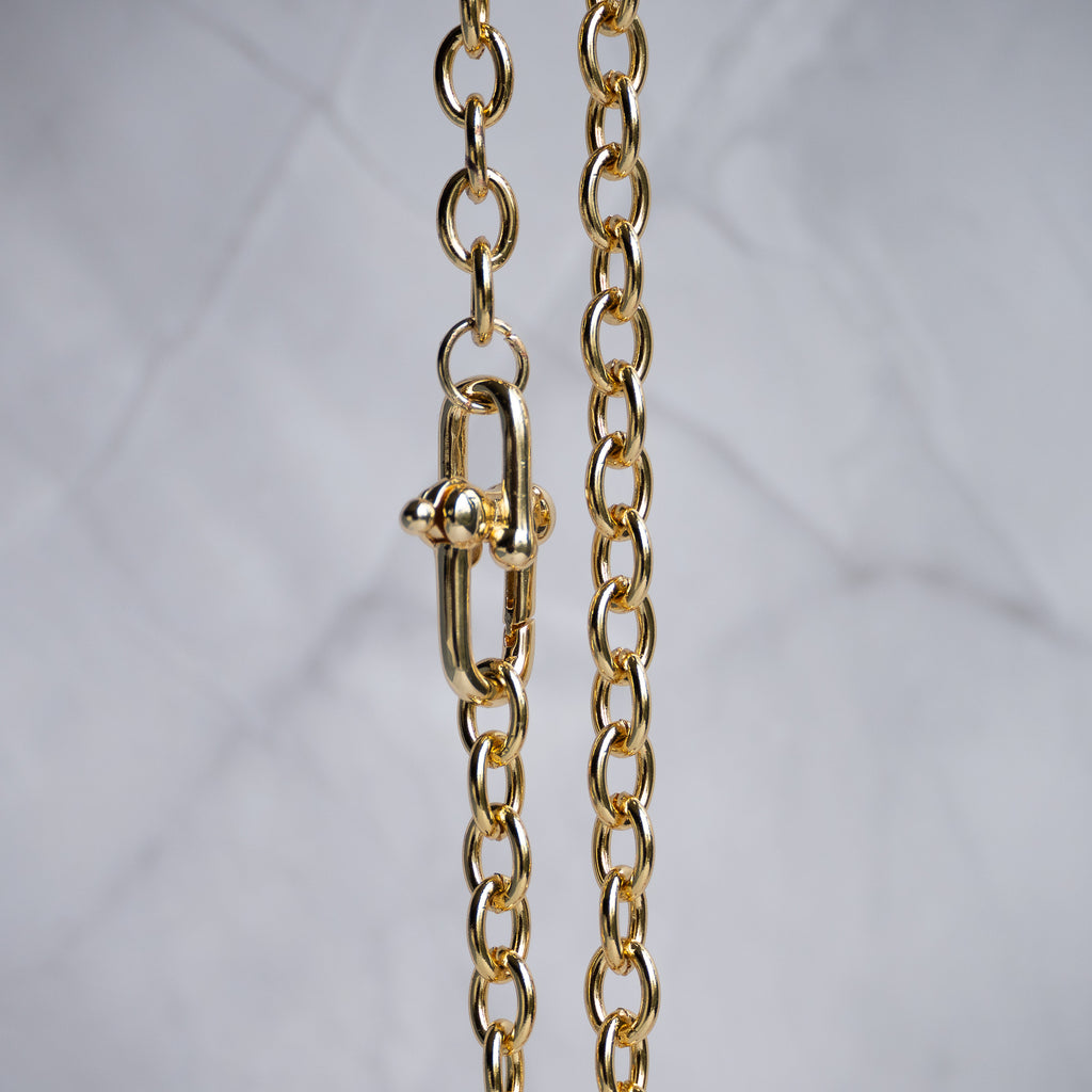 Modern Paperclip clasp Gold Chain
