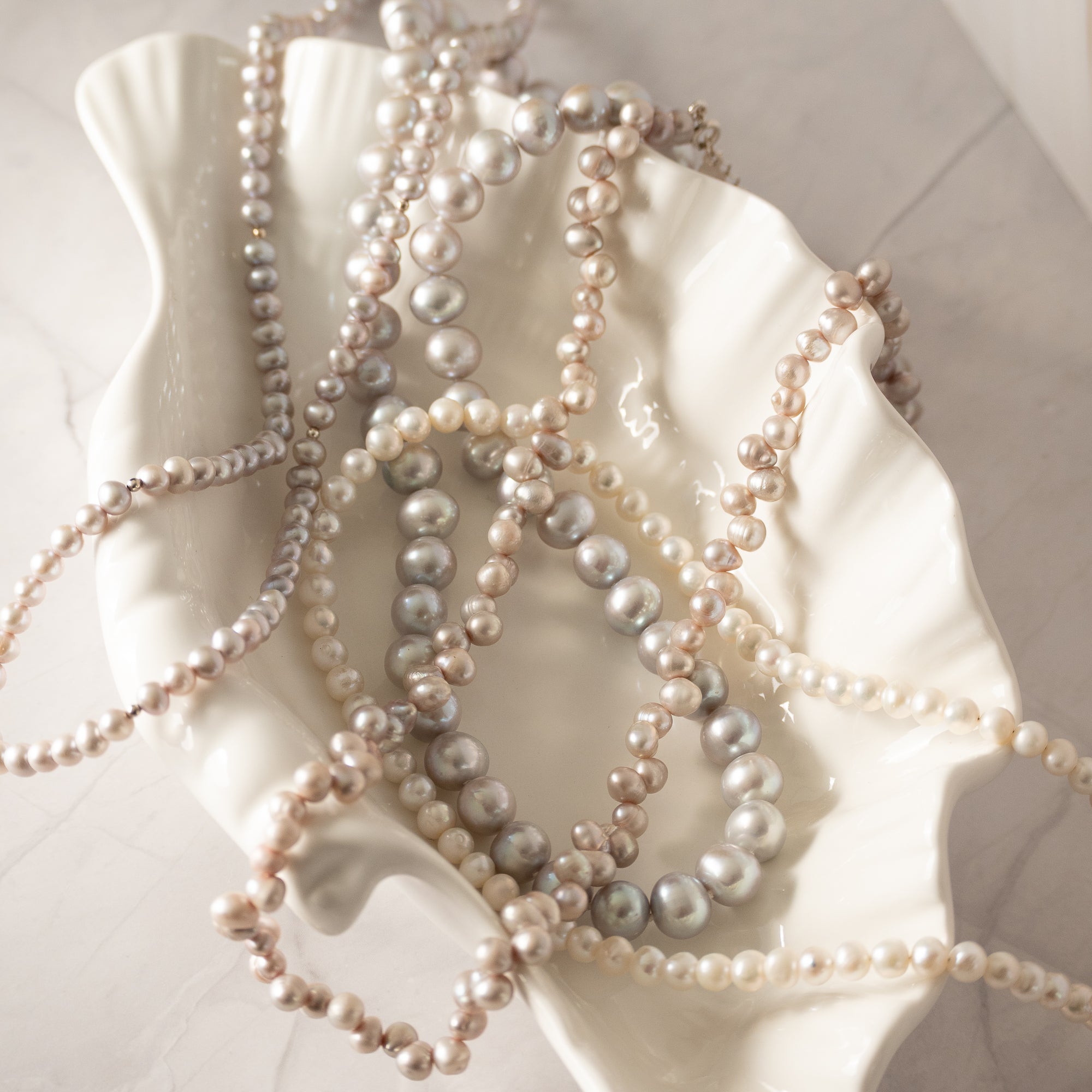 6-7 mm Grey\Peach Freshwater pearls