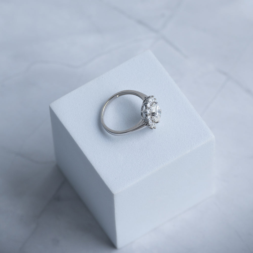 Diana Oval Moissanite Ring