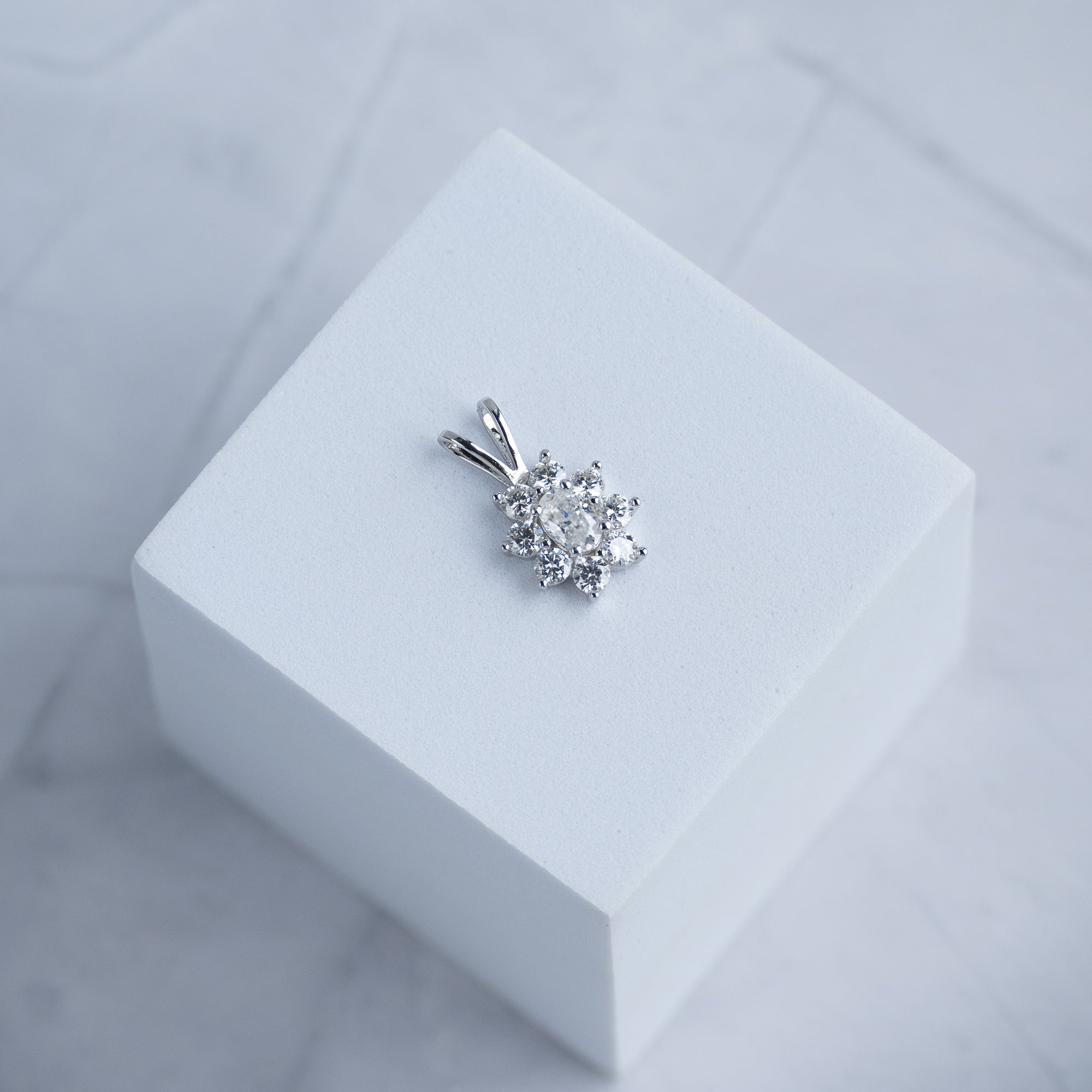 Moissanite Flower Pendant