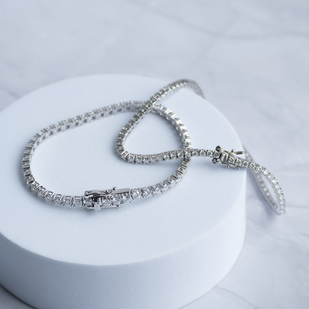 Tennis Bracelet with 3mm Moissanite stones (with GRA Certificate)