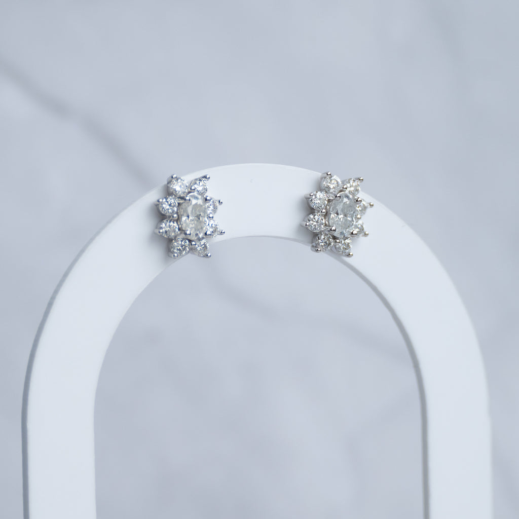 Oval Diana Stud earrings