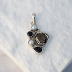 Sterling Silver Black Onyx & Freshwater Pearl Pendant – 40 x 20mm - Terciany 