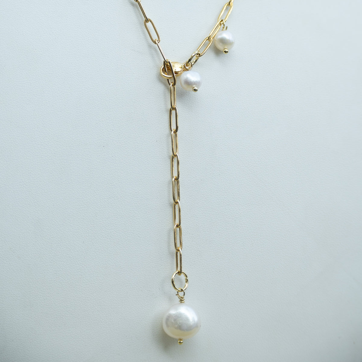 Elly 18ct Gold Plated Sterling Silver Freshwater Pearl & Gemstone Paperclip Necklace – 65cm