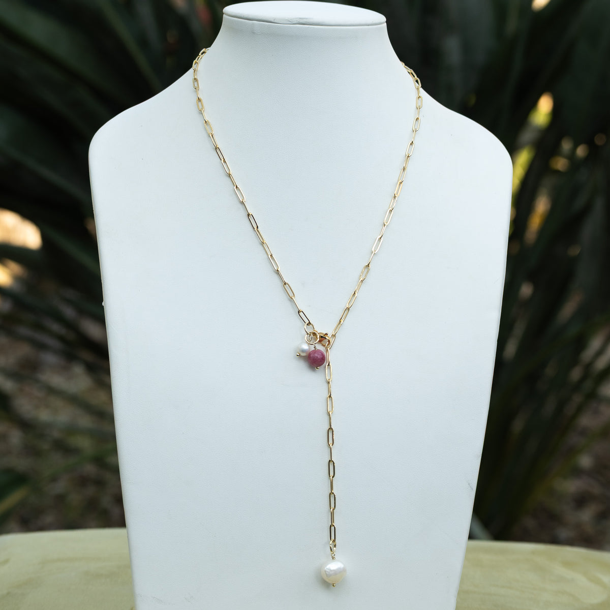 Elly 18ct Gold Plated Sterling Silver Freshwater Pearl & Gemstone Paperclip Necklace – 65cm