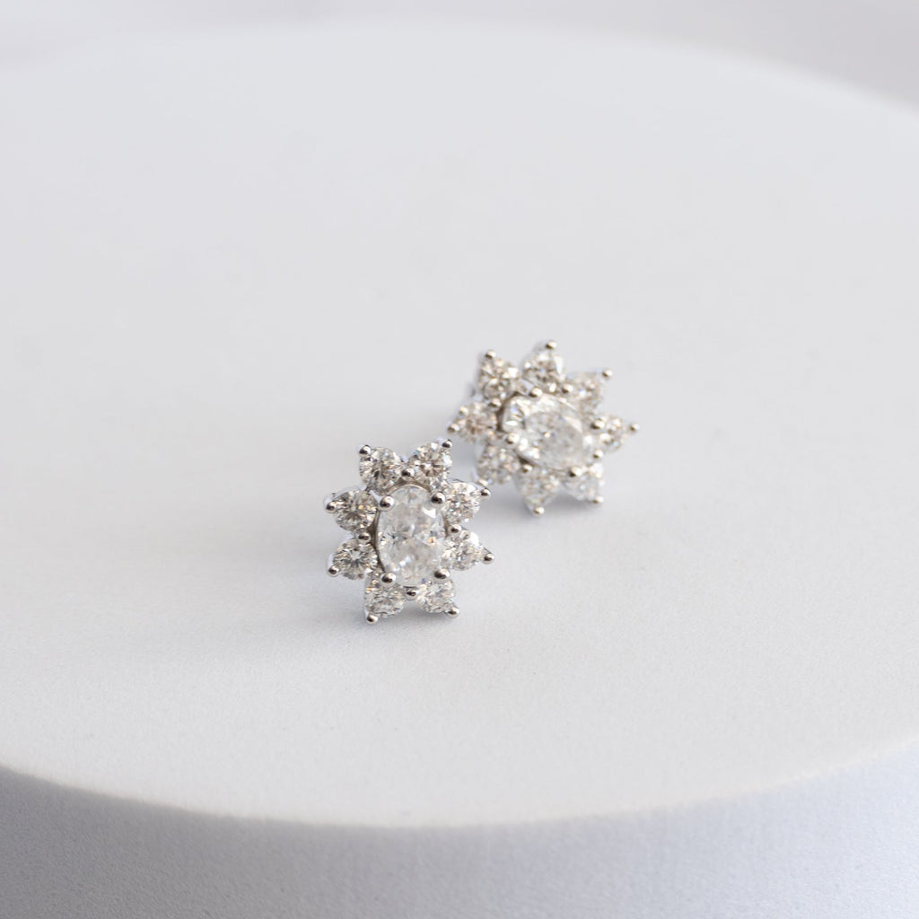 Sterling Silver Oval Moissanite Flower Stud Earrings – 1ct