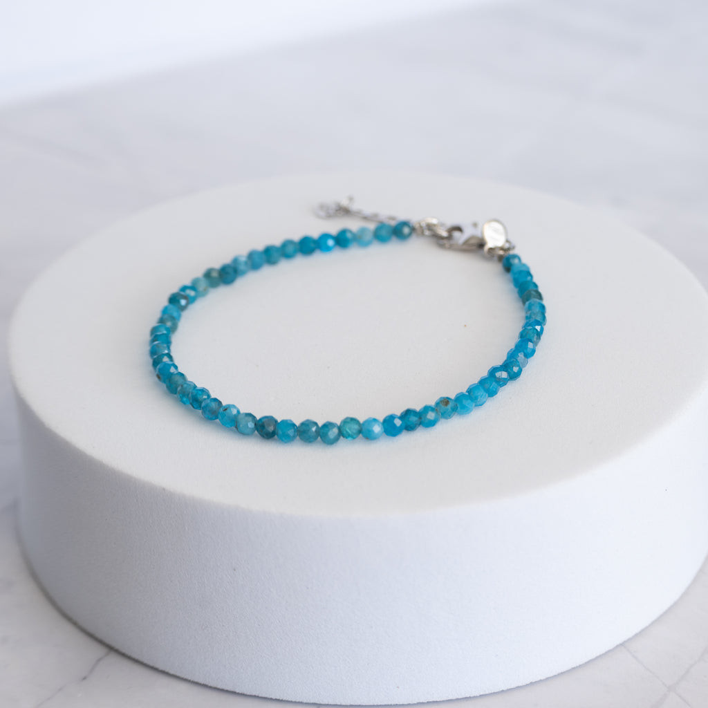 Apatite Gemstone Bracelet with Sterling Silver Clasp – 3–4mm | 17–20cm