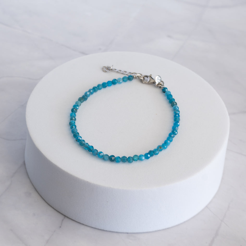 Apatite Gemstone Bracelet with Sterling Silver Clasp – 3–4mm | 17–20cm