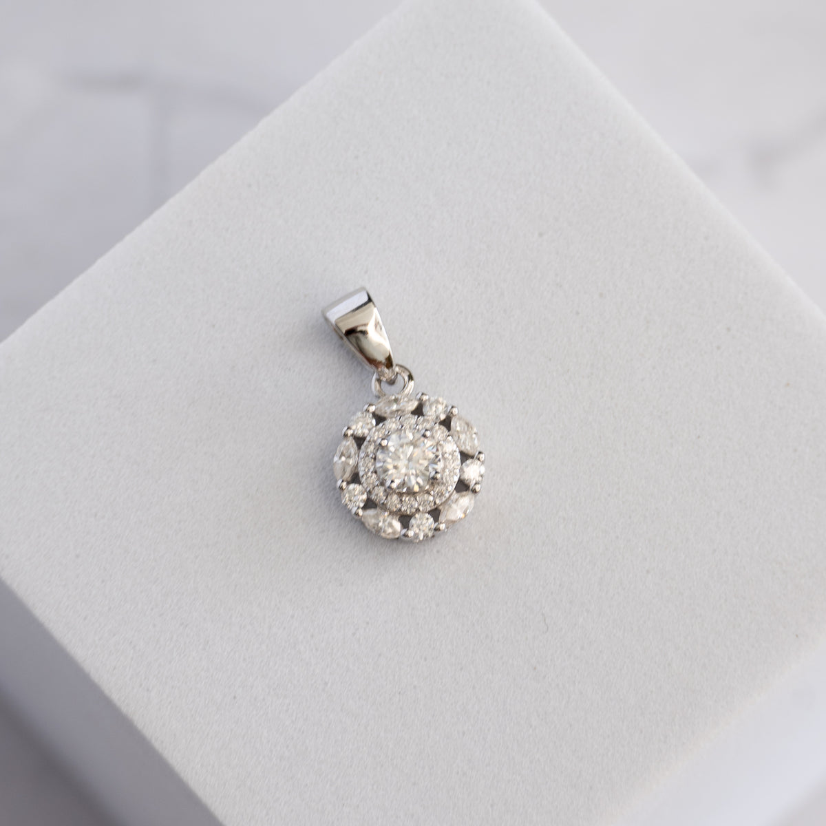 Sterling Silver Moissanite Round Floral Halo Cluster Pendant – 0.3ct