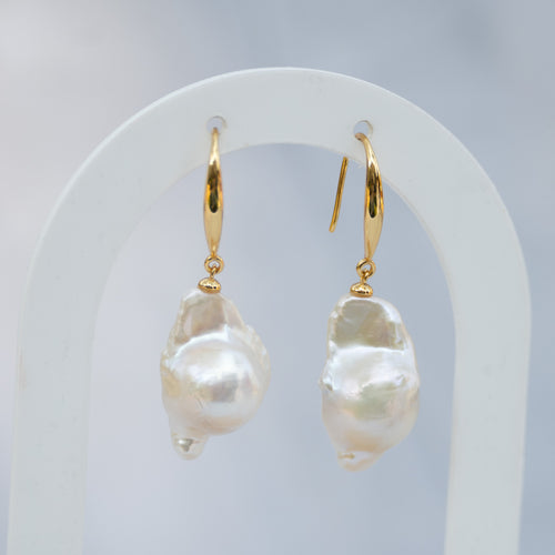 18ct Gold-Plated Sterling Silver Baroque Pearl Drop Earrings – 43mm