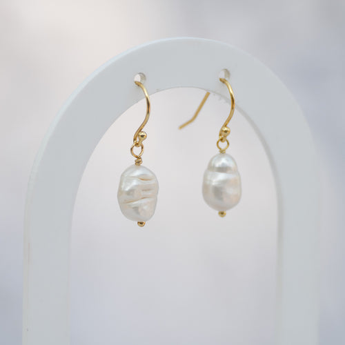 18ct Gold-Plated Sterling Silver Freshwater Pearl Drop Earrings – 25mm
