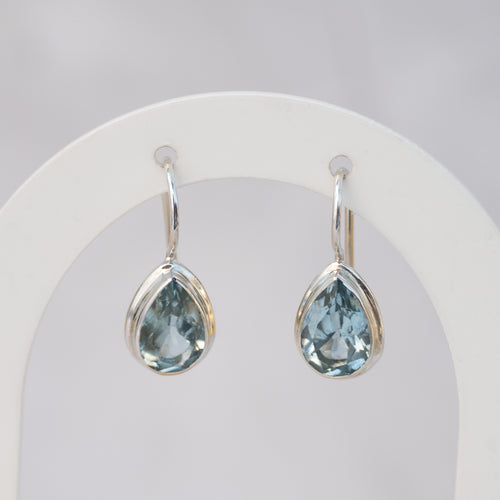 Sterling Silver Teardrop Blue Topaz Drop Earrings – 25mm