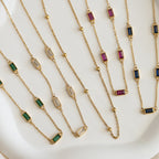 Gold Megs Necklace with Green Stones - Terciany 
