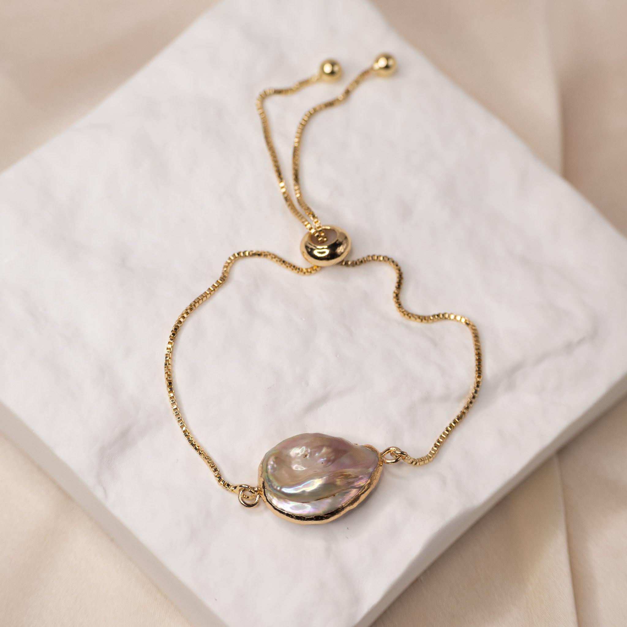 Gold Adjustable Freshwater pearl bracelet
