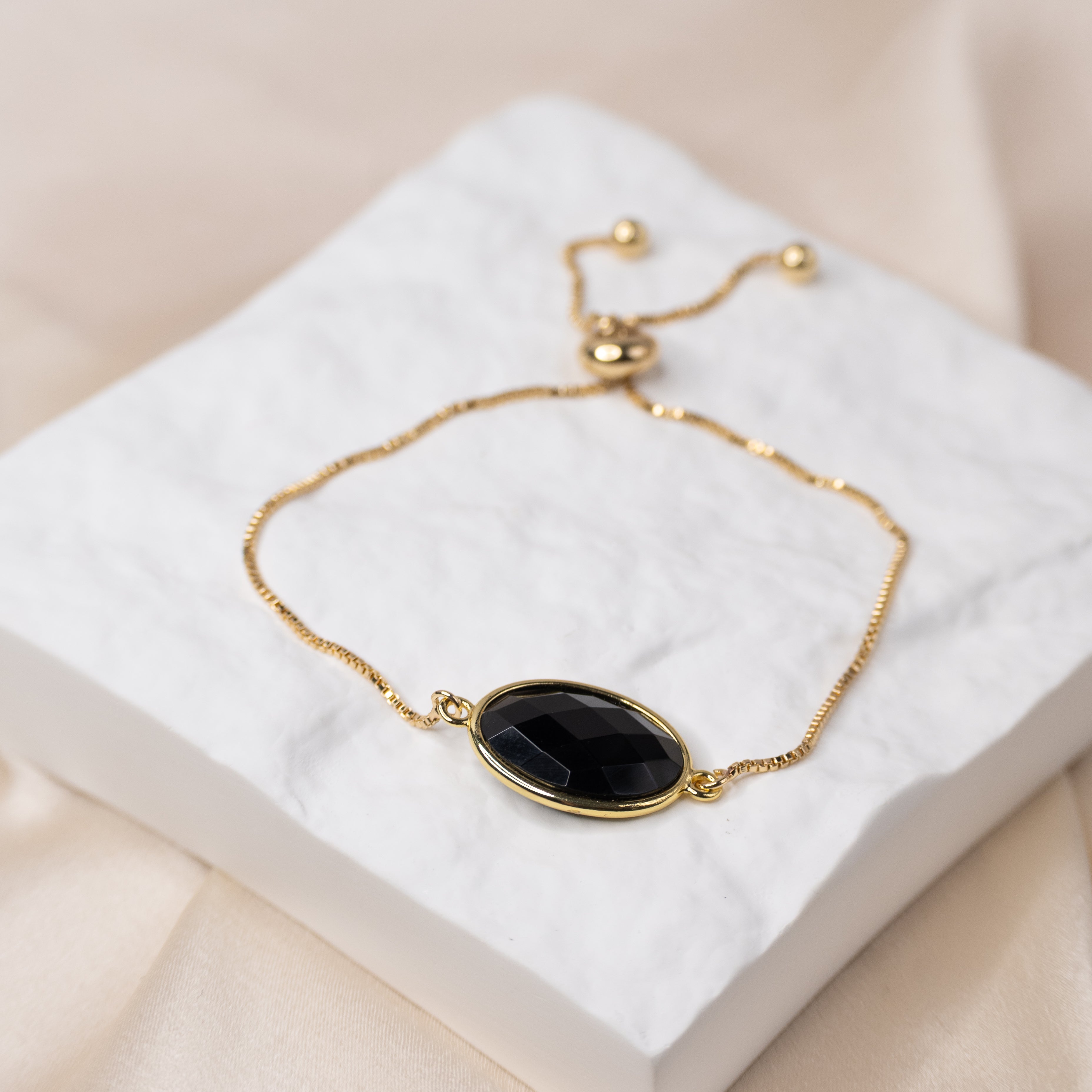 Gold Adjustable Bracelet with Agate Semi Precious stone