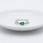 Pretty Green Crisscross Ring