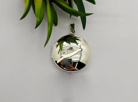 26 Mm Sterling Silver Locket