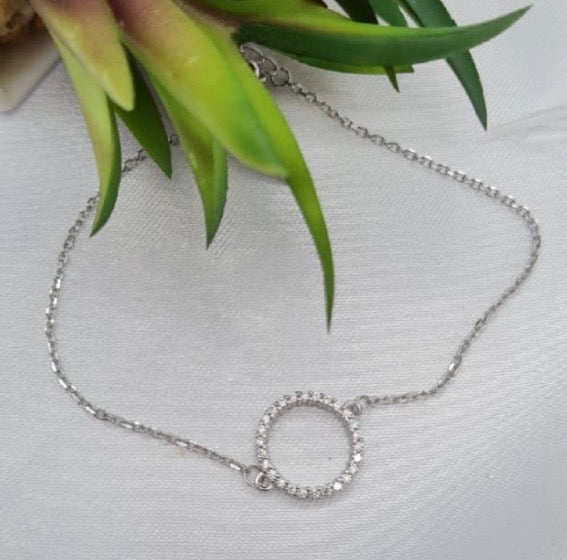 Sterling Silver Bracelet With One Cubic Zirconia Circle