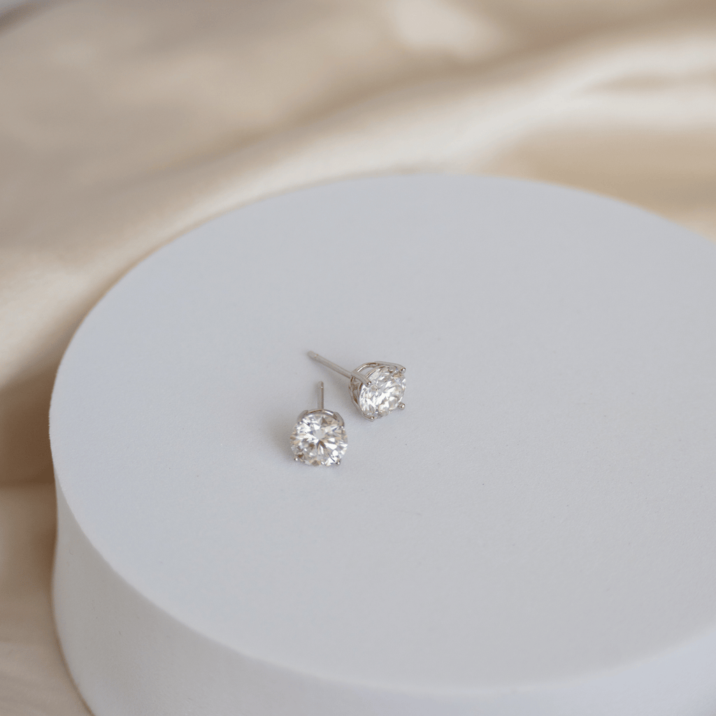6mm Moissanite Stud earrings(with GRA Certificate)