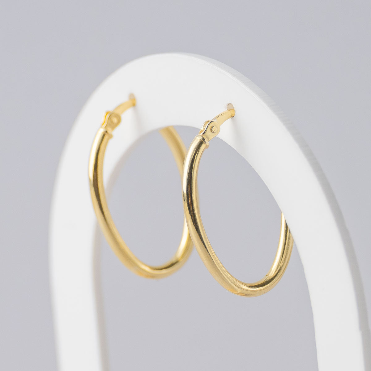 Gold oval hoop